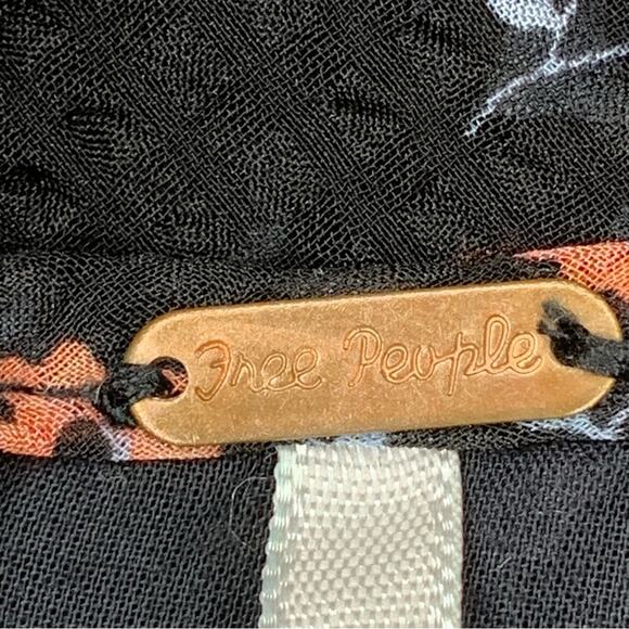 Free People Chiffon Baby Doll Dress Floral 3/4 Sleeve Size 0 Black and R… - Picture 12 of 14